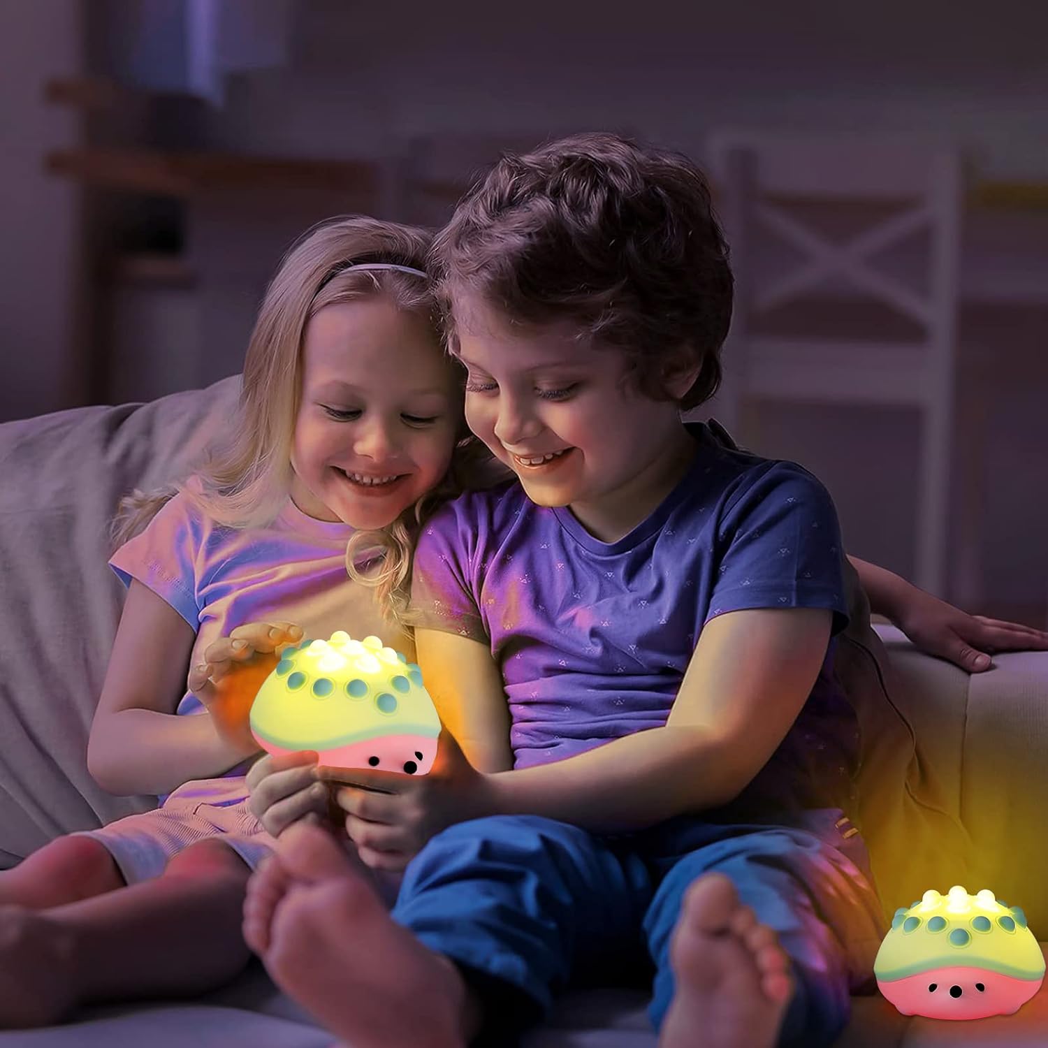 Poppy: Adorable Hedgehog Silicone Night Lamp with Color-Changing LED & Rechargeable Design for Cozy Bedroom Décor & Gifting