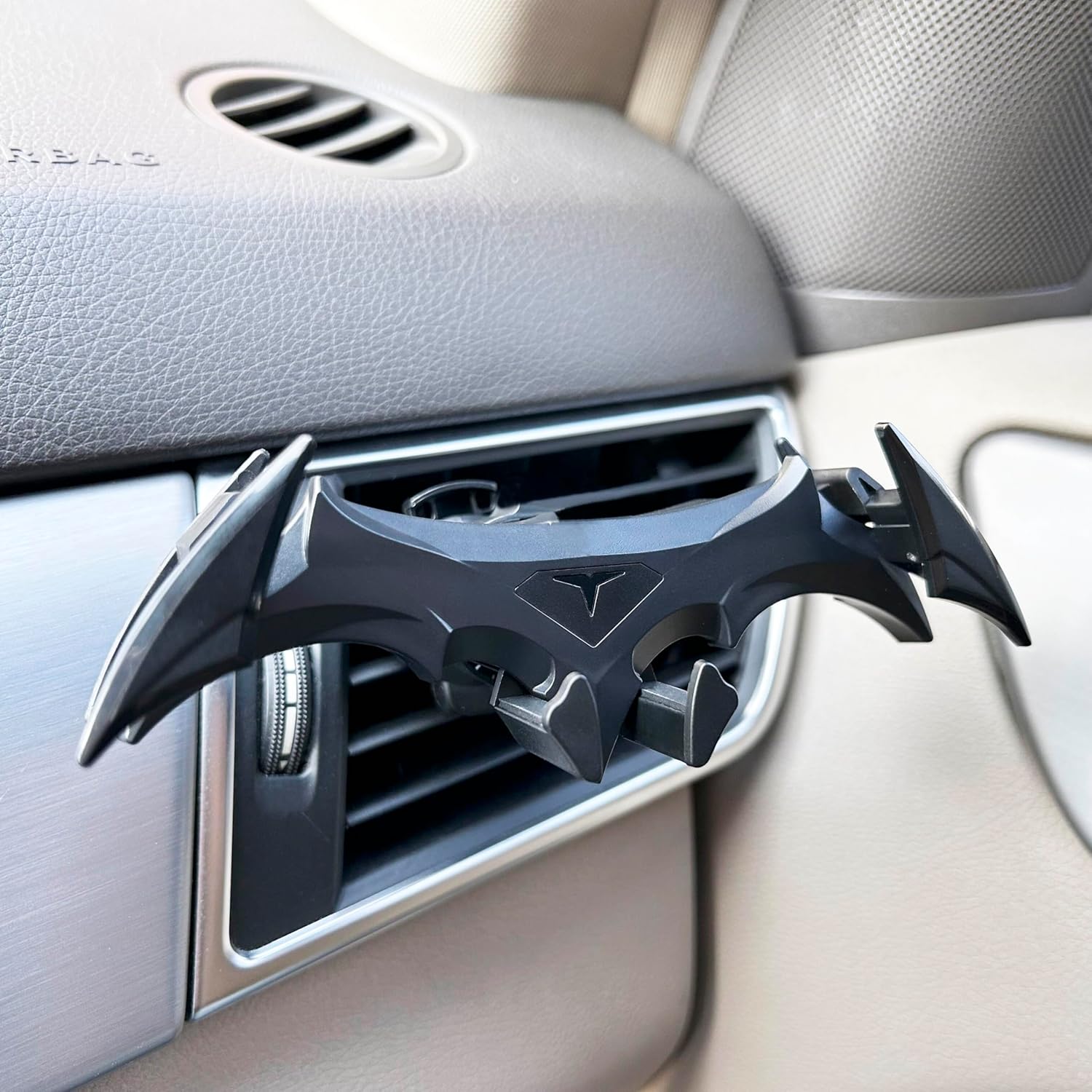 BatHold: Dark Bat-Inspired Gravity Car & Desk Phone Holder, Automatic Locking Bat-Shaped Mount for Hands-Free Use, Unique Gift for Men & Desk Accessories