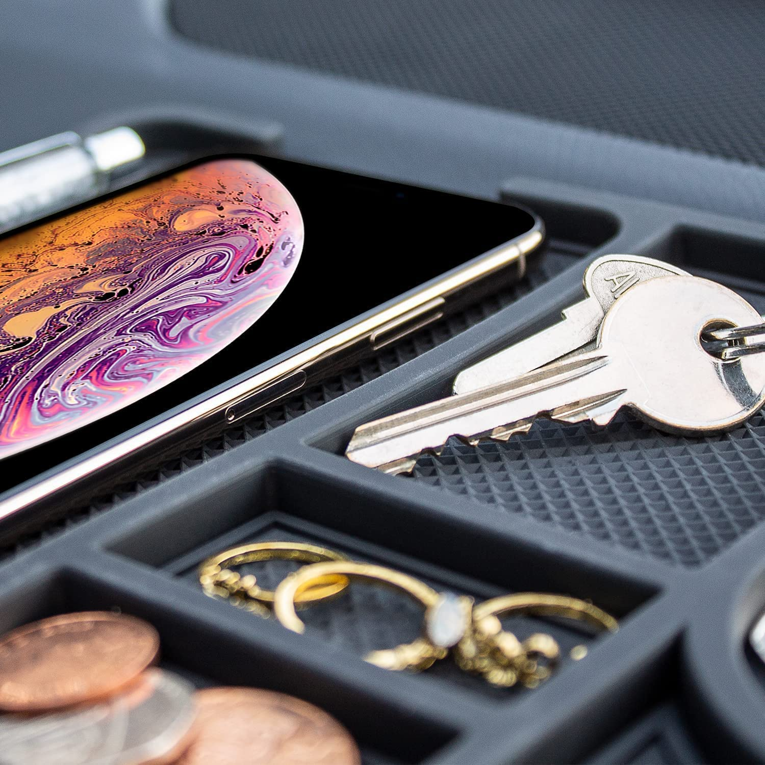 DashGrip: Anti-Slip Dashboard Mat & Universal Smartphone Holder for Cars, Non-Slip Silicone Phone Mount with Secure Grip for Car Interior Dashboard Use