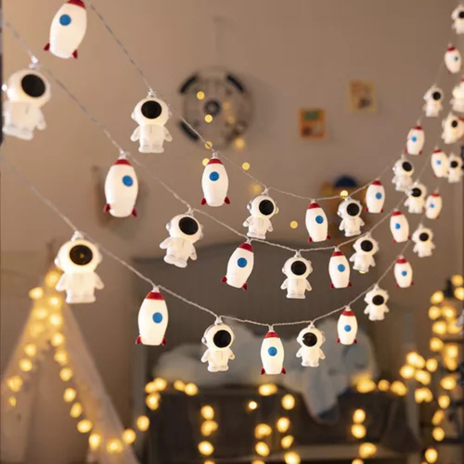 SpaceMan: USB-Powered Astronaut & Rocket String Fairy Lights with 20 LEDs for Kids’ Room, Party & Festive Décor