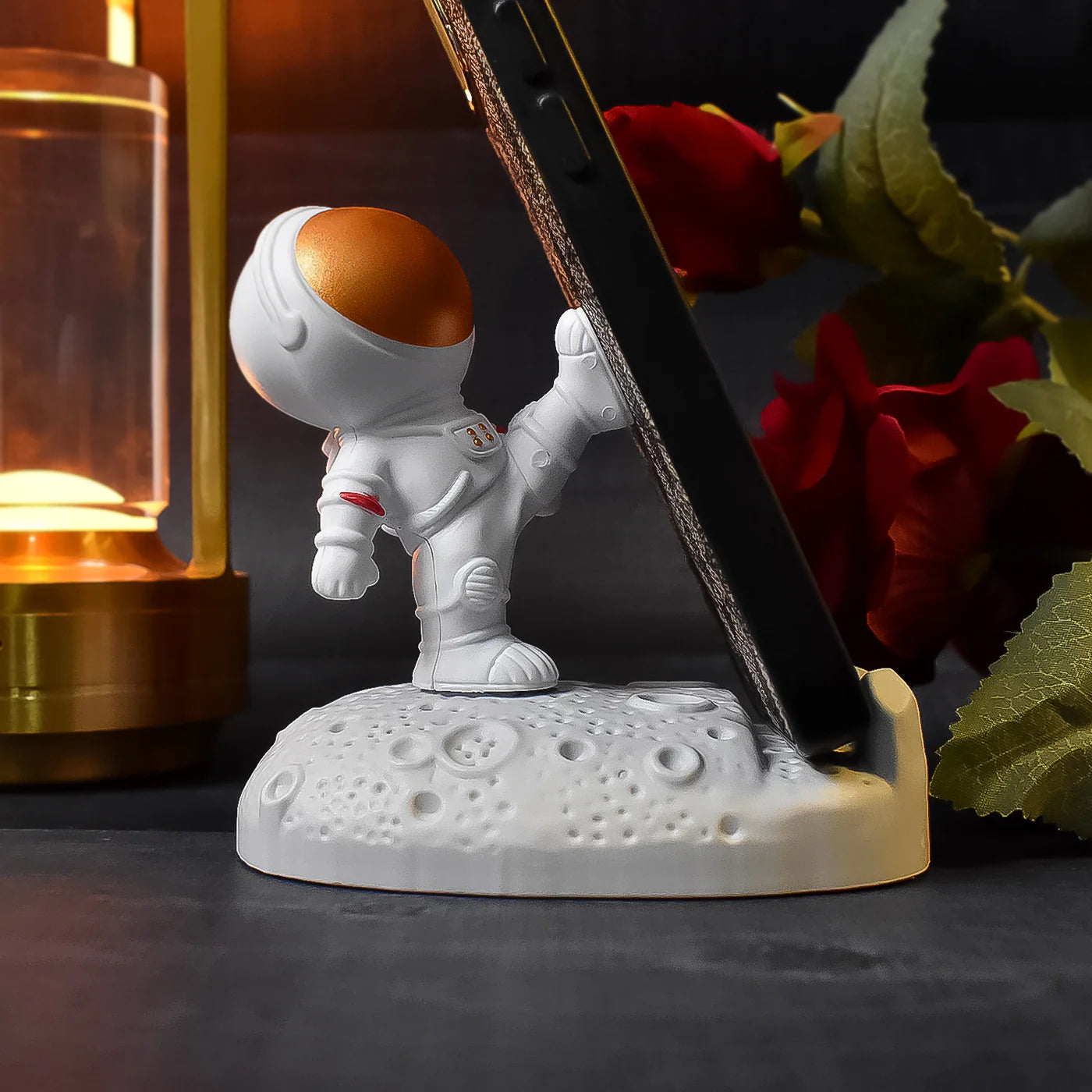 NovaNaut: Creative Astronaut-Themed Mobile Stand with Sturdy Spaceman Design for Desk & Office Use