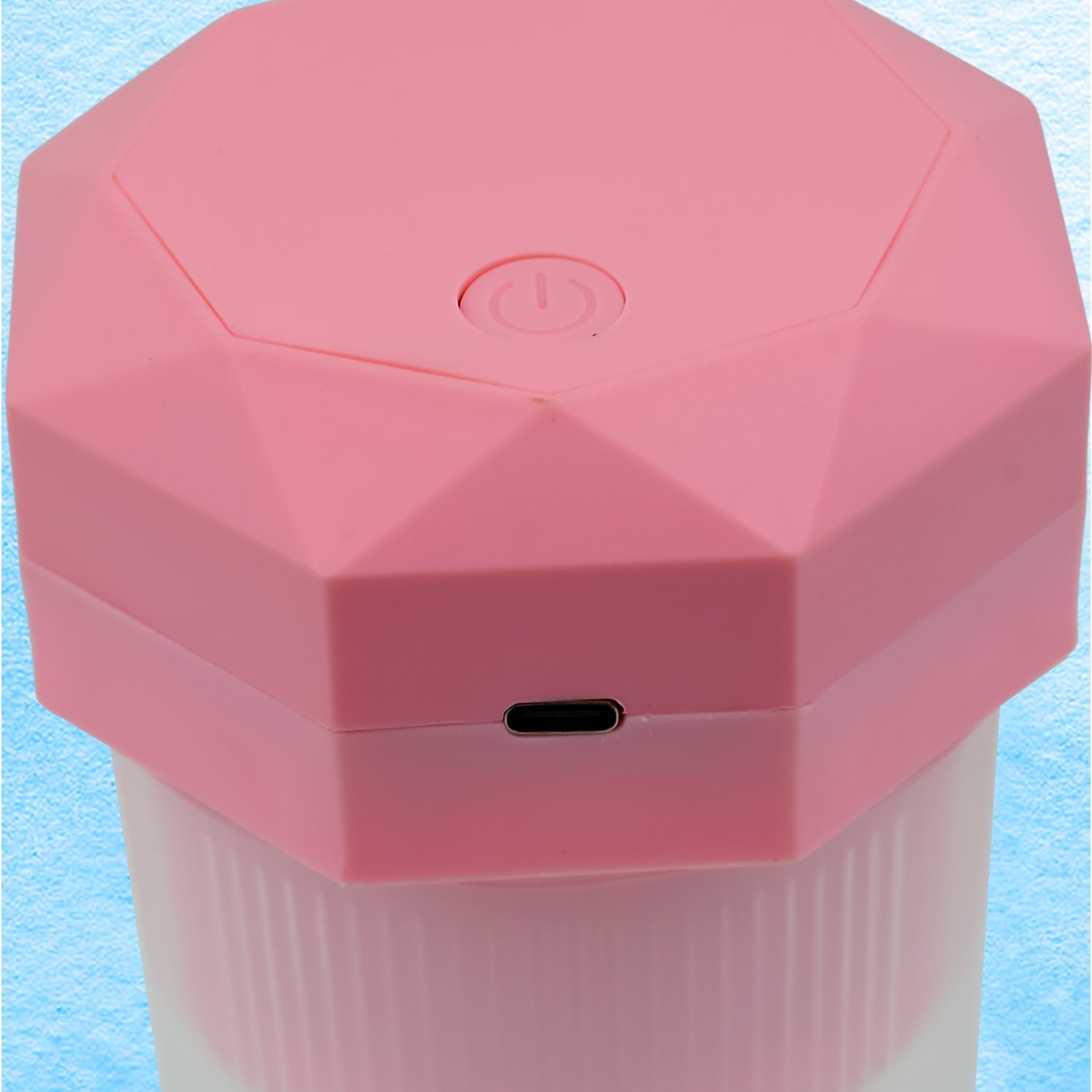 JuiceMate: USB-C Rechargeable 6-Blade Portable Juicer & Blender for Smoothies & Ice Crushing with Built-in 400ml Jar