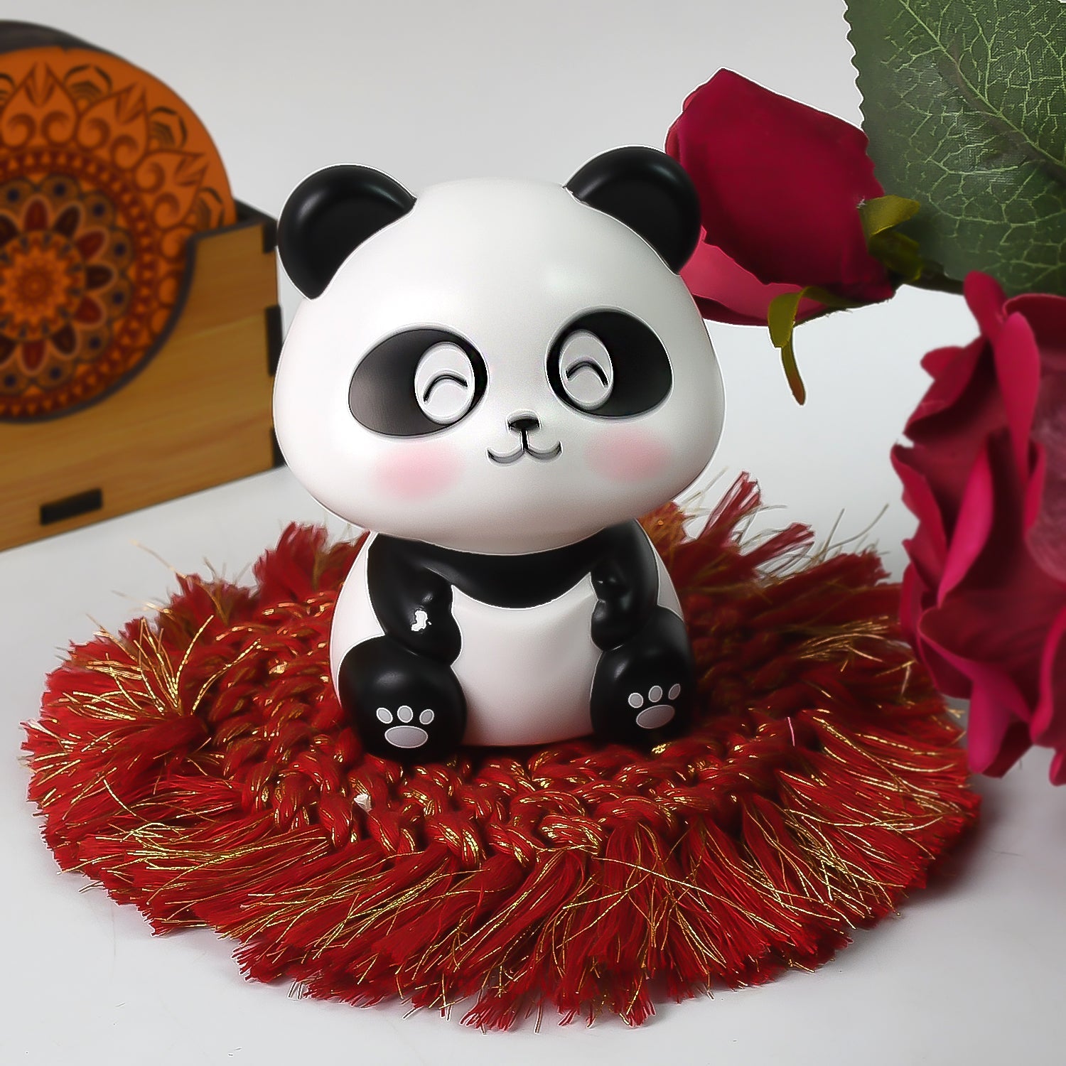 Wobble: Solar-Powered Cute Panda Bobblehead for Car Dashboard & Desk Decor