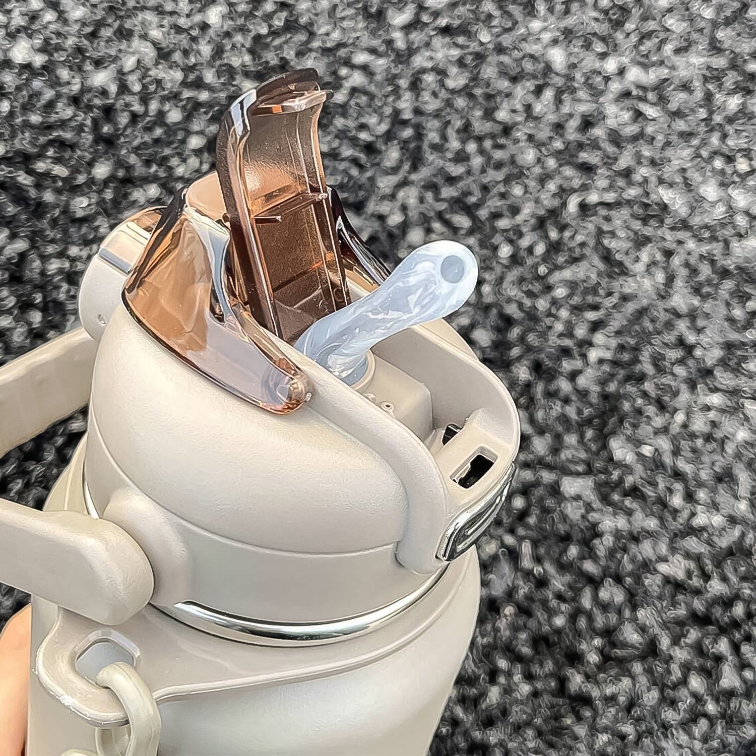 BigBro: 1000ml Stainless Steel Sturdy Vacuum Insulated Bottle with 2-Way Drinking, Leak-Proof Lid, Strap & Handle