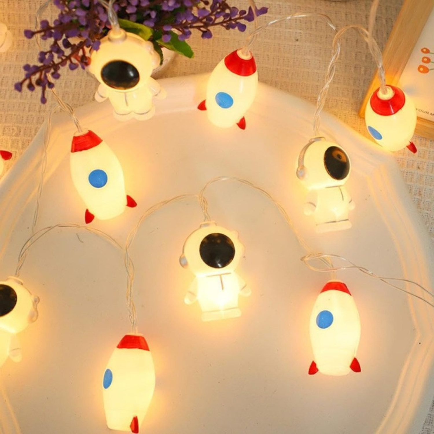SpaceMan: USB-Powered Astronaut & Rocket String Fairy Lights with 20 LEDs for Kids’ Room, Party & Festive Décor