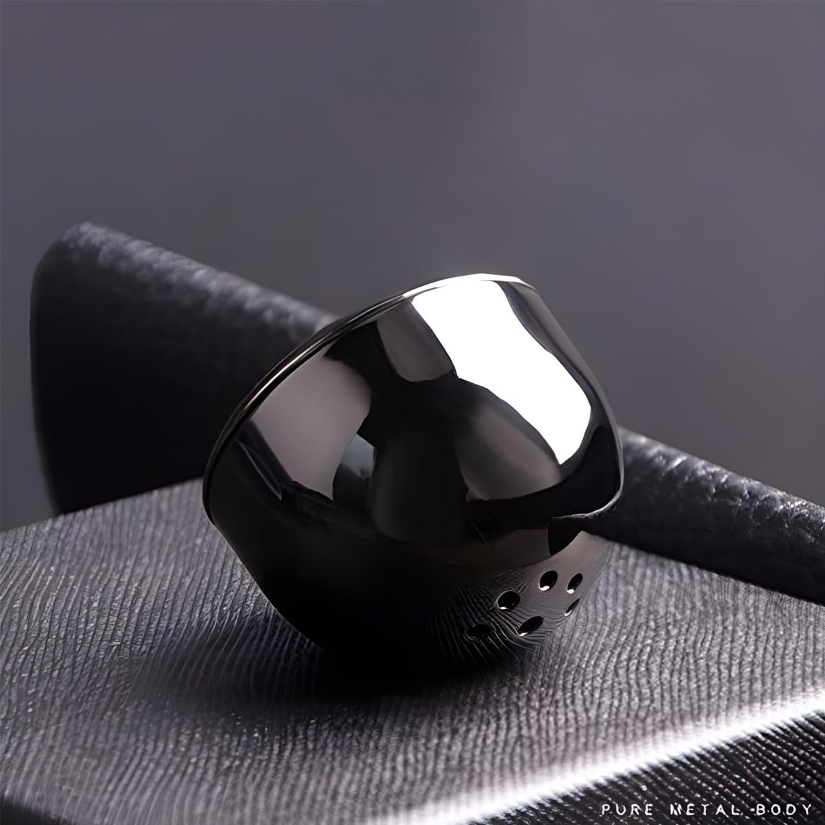 DashTick: Premium Compact Analogue Car Dashboard Clock, Metal Body & Glow-in-the-Dark Hands for Cars, SUVs, Office & Home Décor