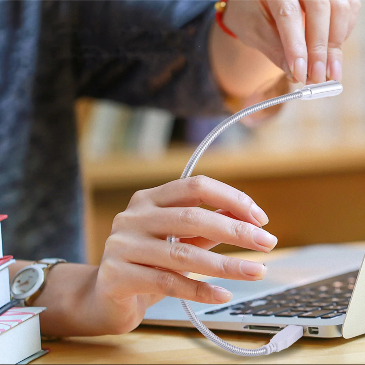 Flexy: Flexible USB Light, LED Desk Lamp for Reading, Night Work & Reduced Eye Strain on Laptop, PC