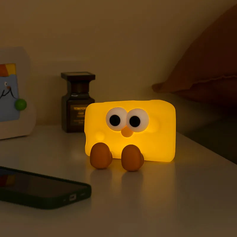 CheeseGlow: Cozy Silicone Cheese Night Lamp – Squishy & Kawaii LED Light for Kids’ Bedroom, Nursery & Bedside